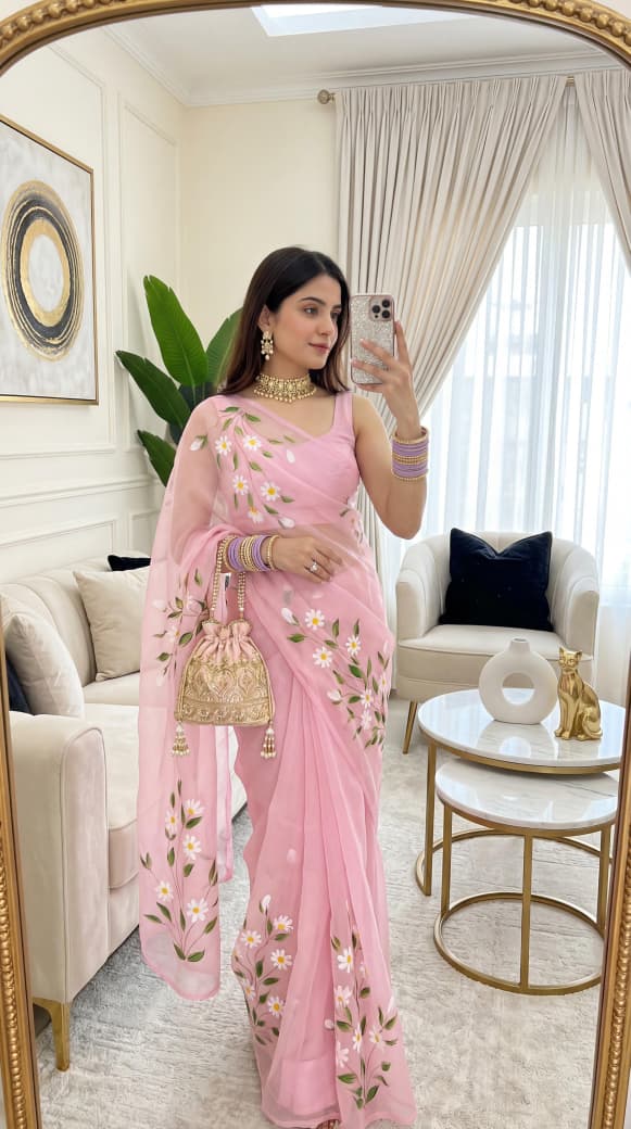 Elegant Brush Print Georgette Saree – Rajwadi Collection